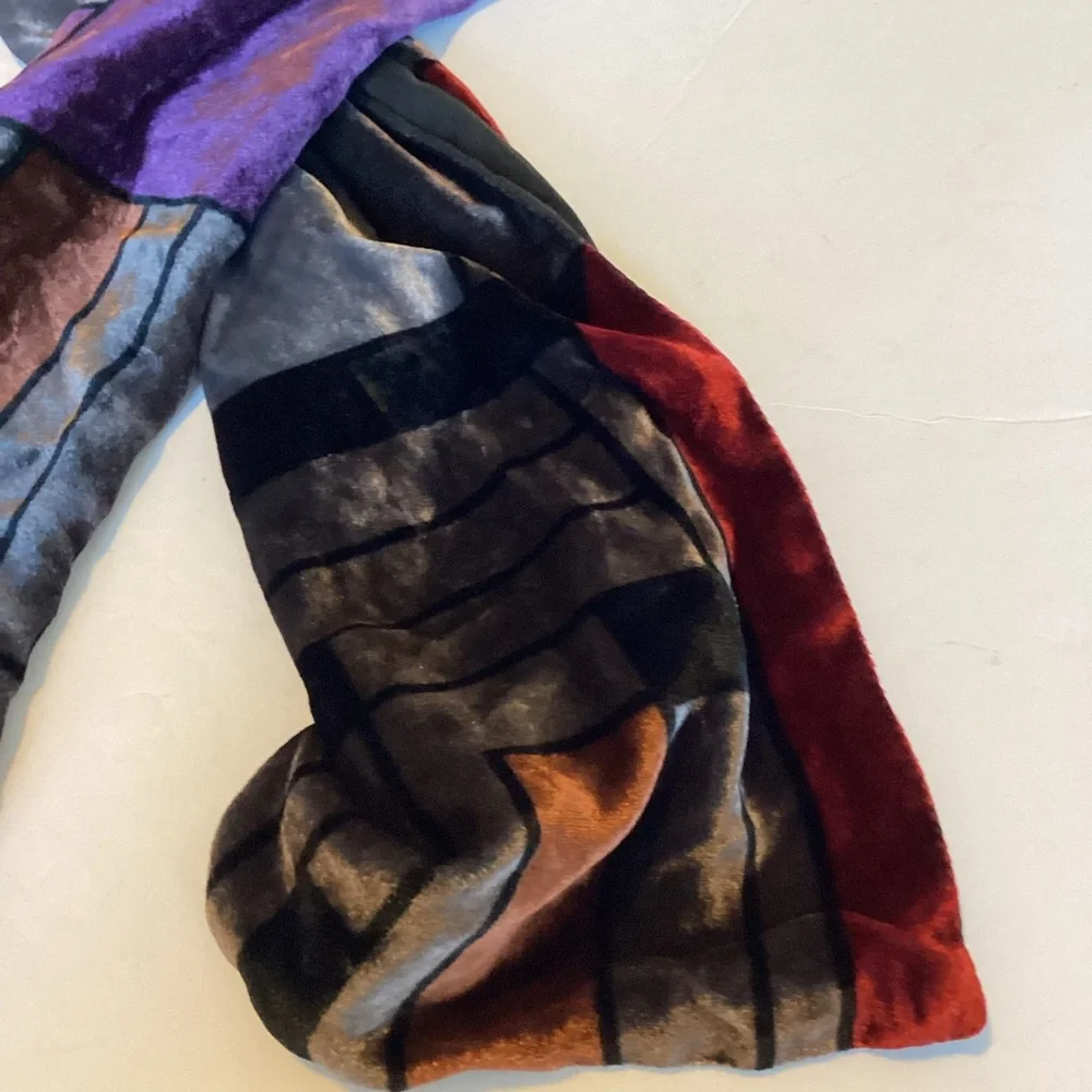 Frank Lloyd Wright Silk Velvet Scarf MOMA Licensed Geometric Design